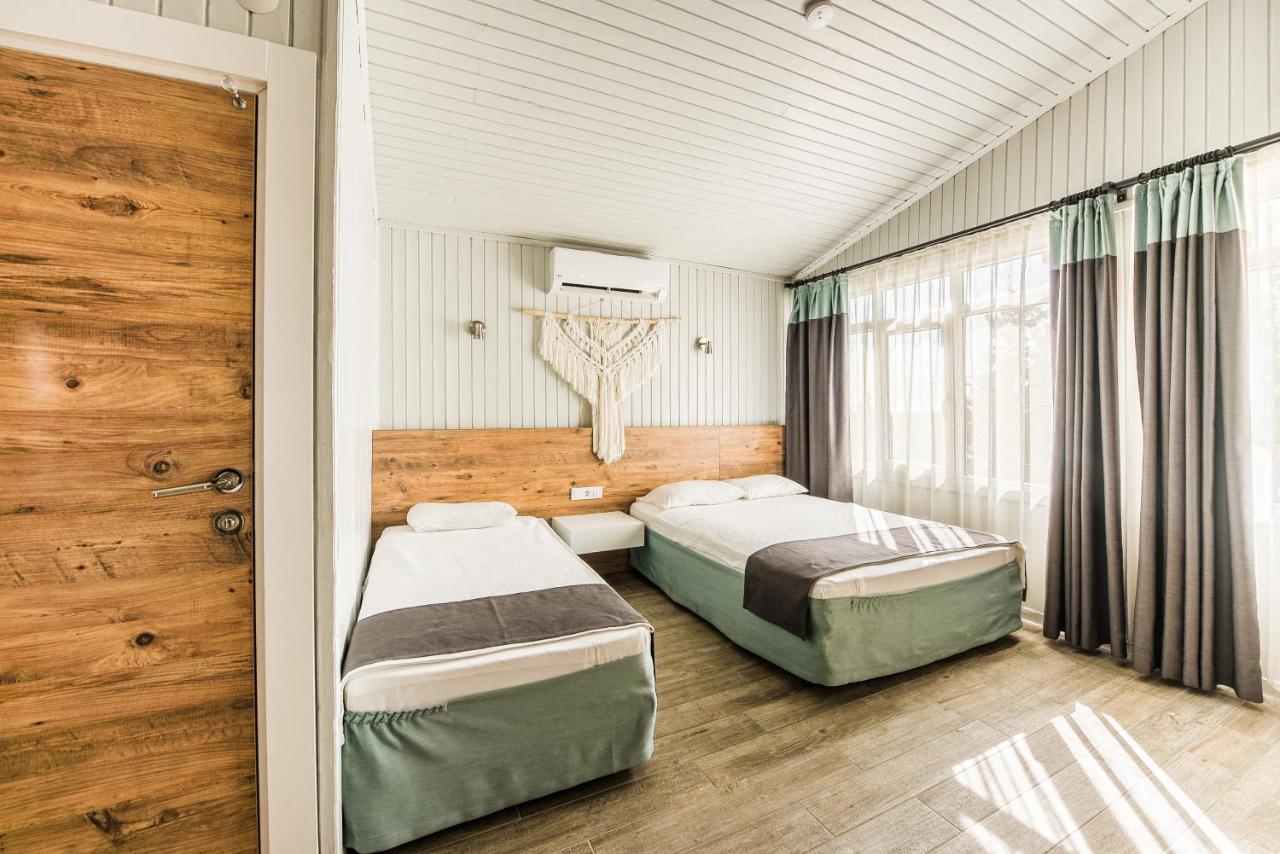 Leda Beach Hotel ซีเด ภายนอก รูปภาพ