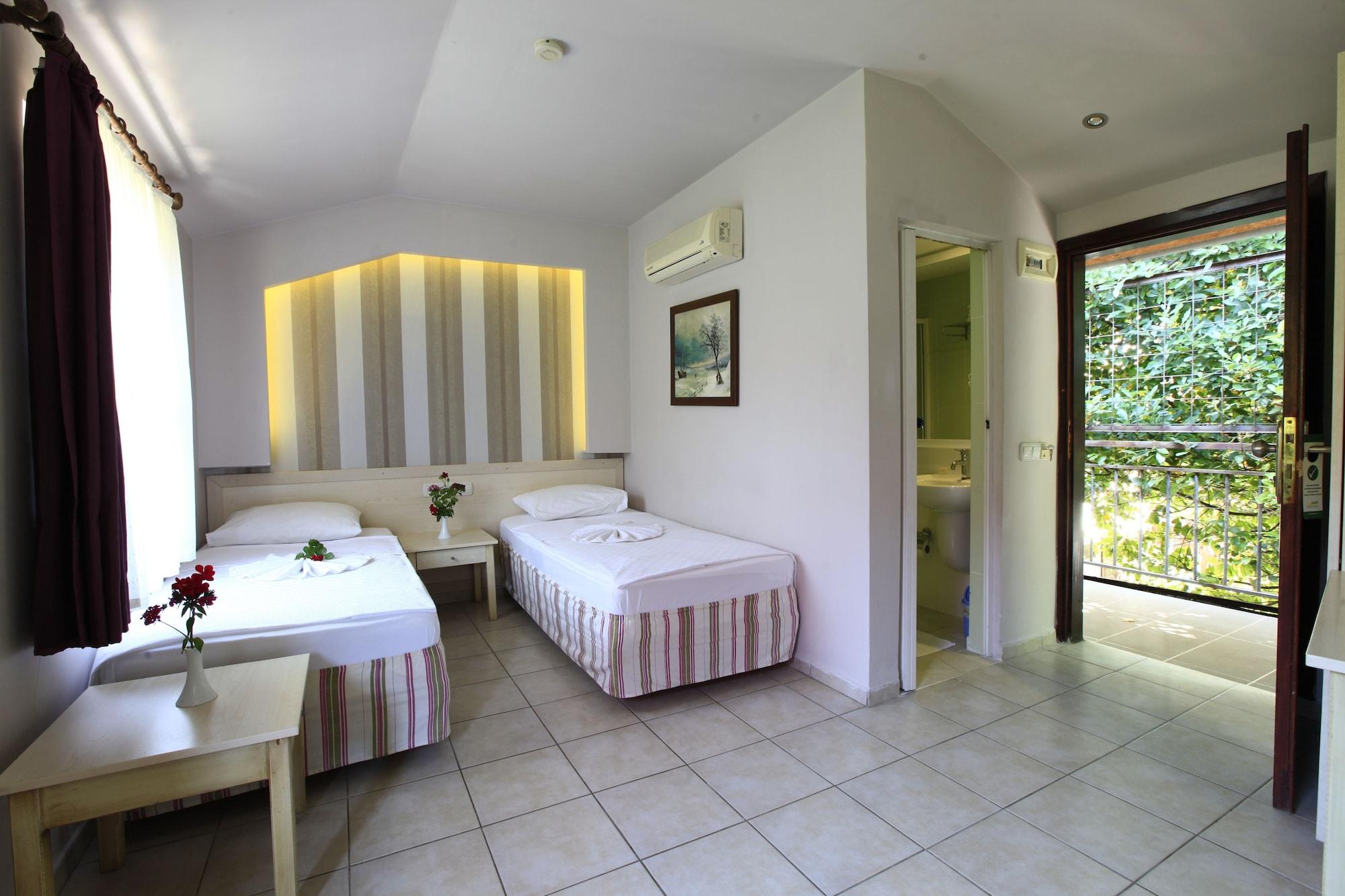 Leda Beach Hotel ซีเด ภายนอก รูปภาพ